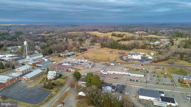 101 PATRICK HENRY DR, Louisa, VA 23093