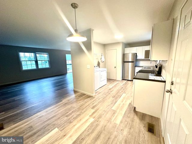 101 PATRICK HENRY DR, Louisa, VA 23093