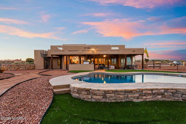 8060 Constitution Road, Las Cruces, NM 88007