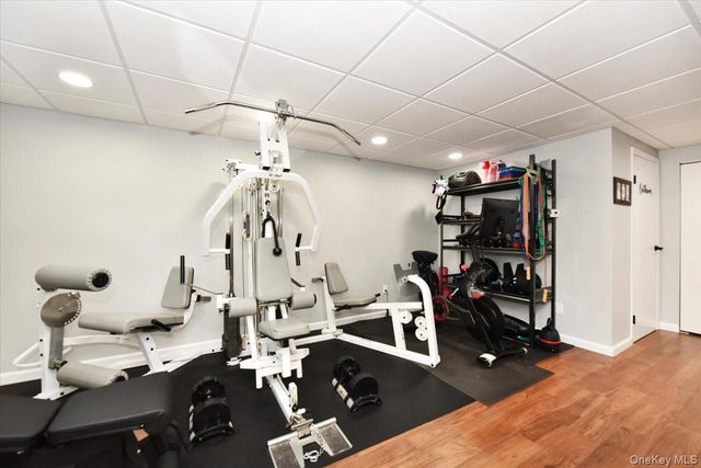 72 Narwood Road, Massapequa, NY 11758