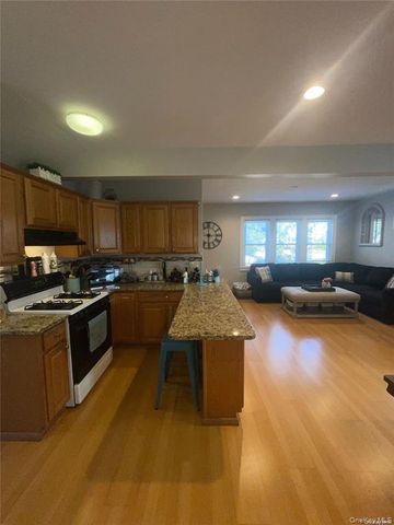 56 State Street, Rockville Centre, NY 11570