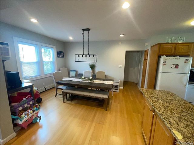 56 State Street, Rockville Centre, NY 11570