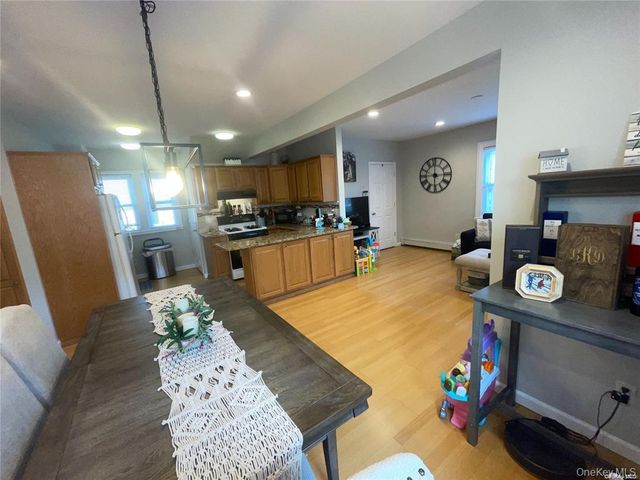 56 State Street, Rockville Centre, NY 11570