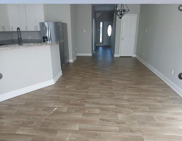 4122 Mallow Street B, Houston, TX 77051
