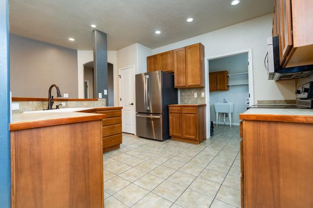 707 Metate Court, Grand Junction, CO 81505