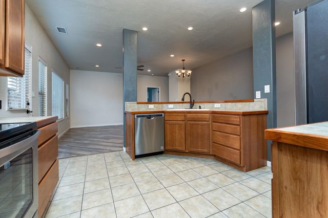 707 Metate Court, Grand Junction, CO 81505