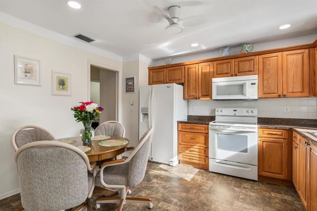 626 DEERWOOD AVENUE, Englewood, FL 34223