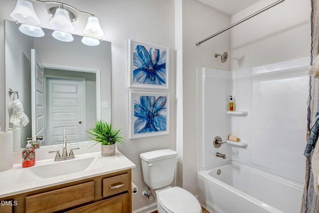 127 White Azalea Way, Benson, NC 27504