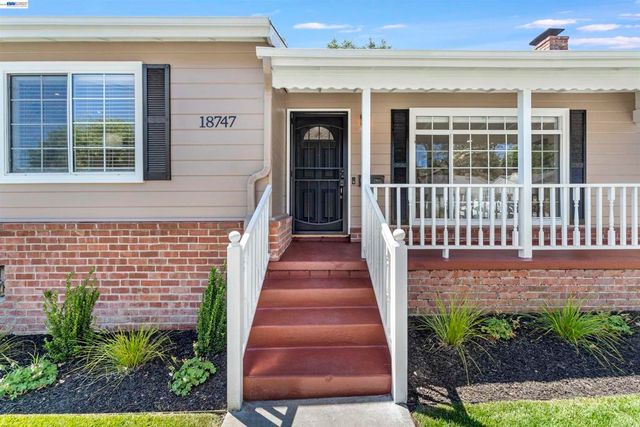 18747 Sandy Rd, Castro Valley, CA 94546