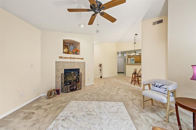 8777 E Dry Creek Road 1422, Centennial, CO 80112