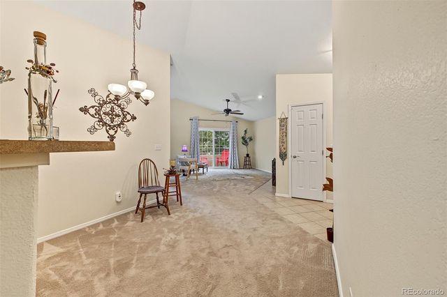 8777 E Dry Creek Road 1422, Centennial, CO 80112
