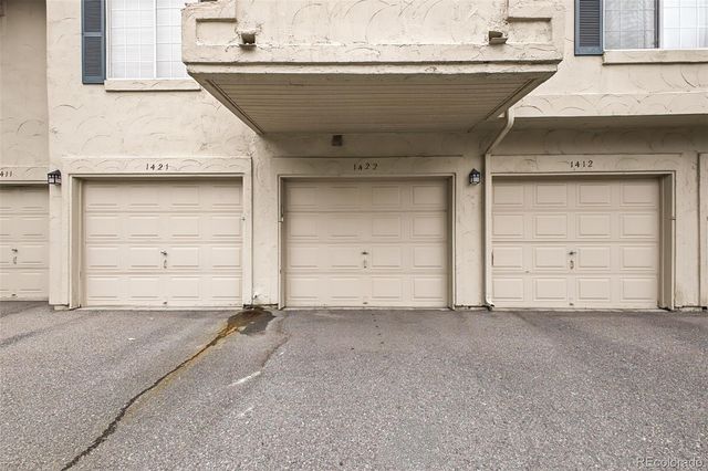 8777 E Dry Creek Road 1422, Centennial, CO 80112