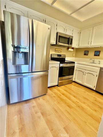 19 Cabrillo Drive, Avalon, CA 90704