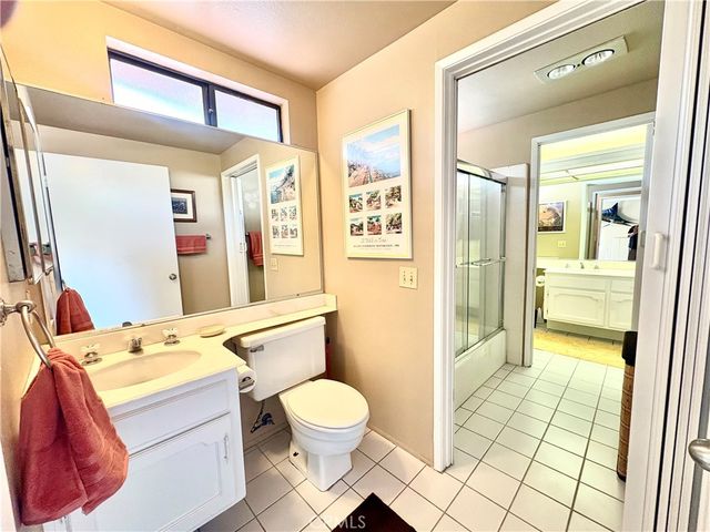 19 Cabrillo Drive, Avalon, CA 90704