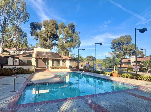 19 Cabrillo Drive, Avalon, CA 90704