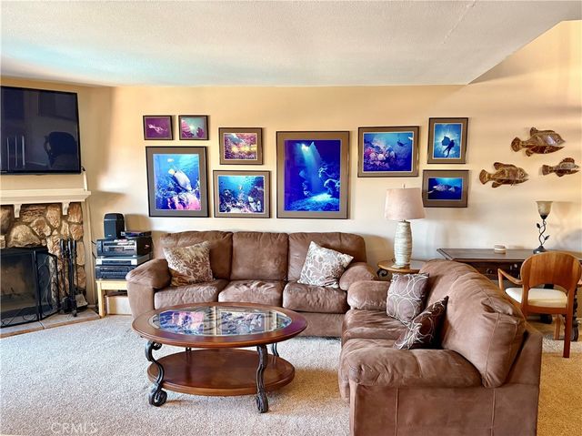 19 Cabrillo Drive, Avalon, CA 90704