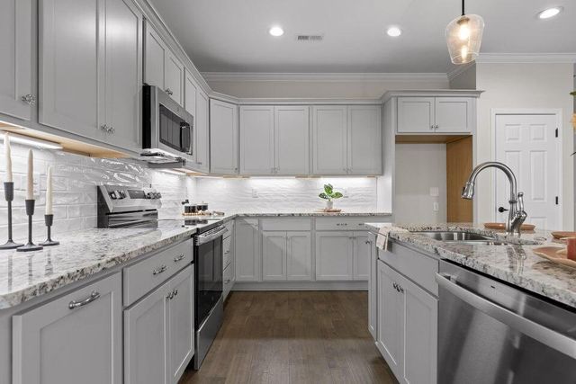 9085 Dallas Hollow Road, Soddy Daisy, TN 37379