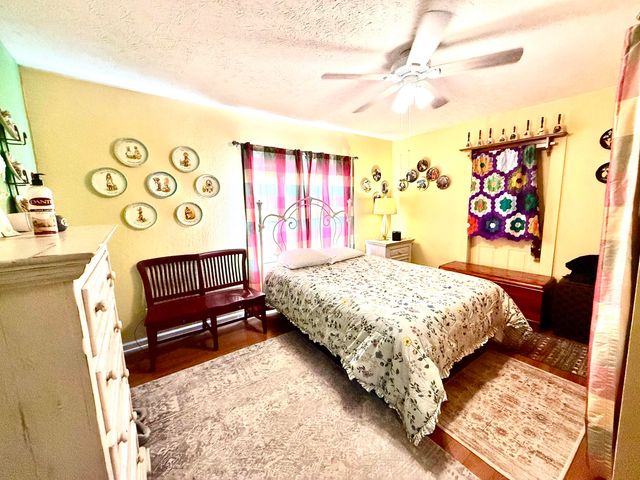 365 Maple Street, Russell Springs, KY 42642