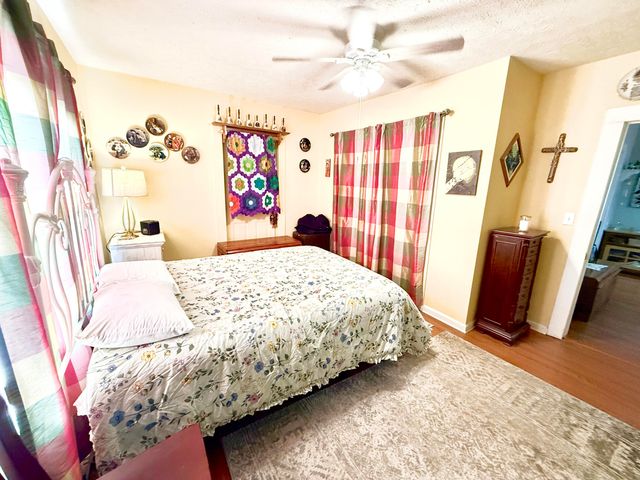 365 Maple Street, Russell Springs, KY 42642