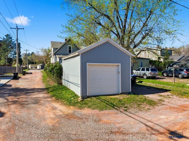 1114 SOUTH, Rapid City, SD 57701