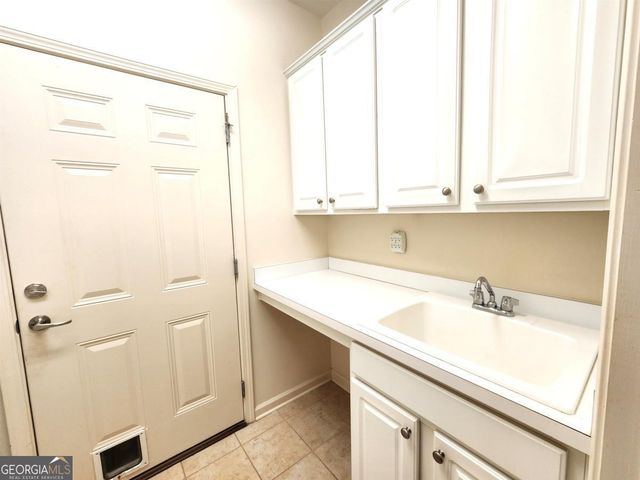 1081 Lakefront Court, Greensboro, GA 30642