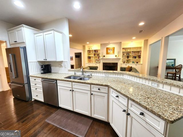 1081 Lakefront Court, Greensboro, GA 30642