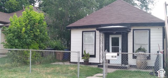 818 W 300 N, Salt Lake City, UT 84116