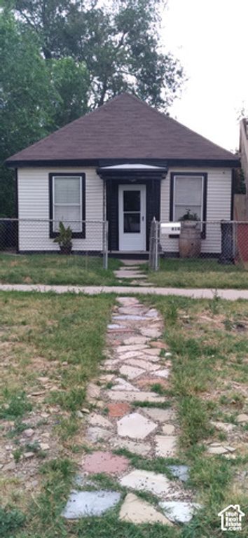 818 W 300 N, Salt Lake City, UT 84116