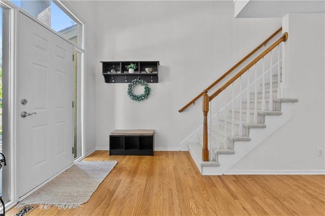 705 Hawthorne Drive, Liberty, MO 64068