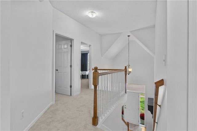 705 Hawthorne Drive, Liberty, MO 64068
