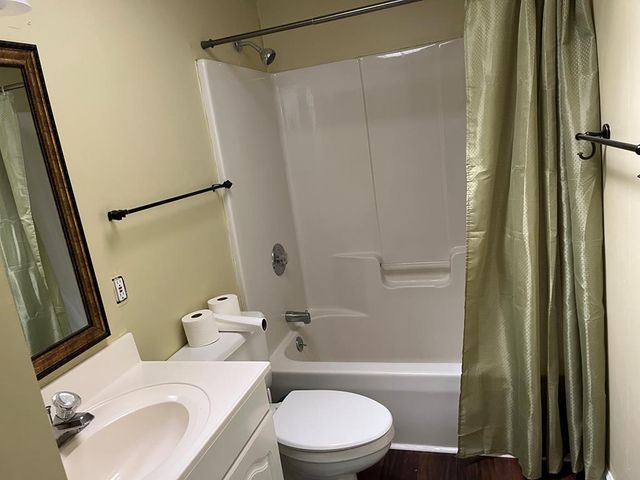 205 4th Street, Manchester, GA 31816