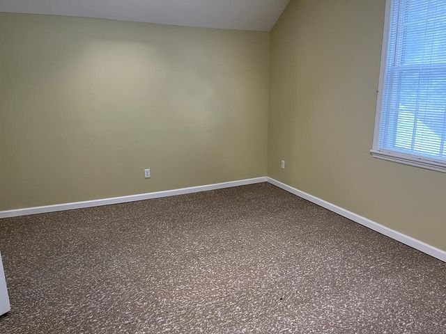 205 4th Street, Manchester, GA 31816