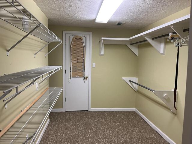 205 4th Street, Manchester, GA 31816
