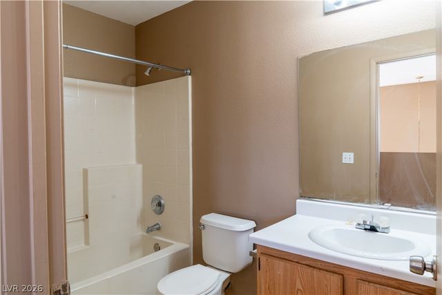3822 Gulliver Street, Las Vegas, NV 89115