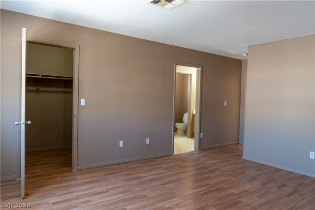 3822 Gulliver Street, Las Vegas, NV 89115