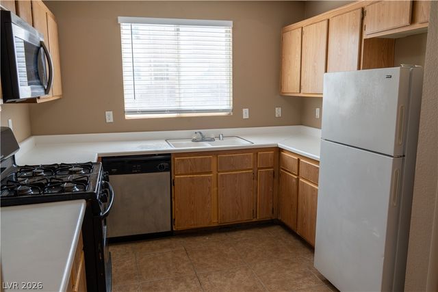 3822 Gulliver Street, Las Vegas, NV 89115