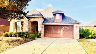 8105 Winter Falls Trail, Fort Worth, TX 76053