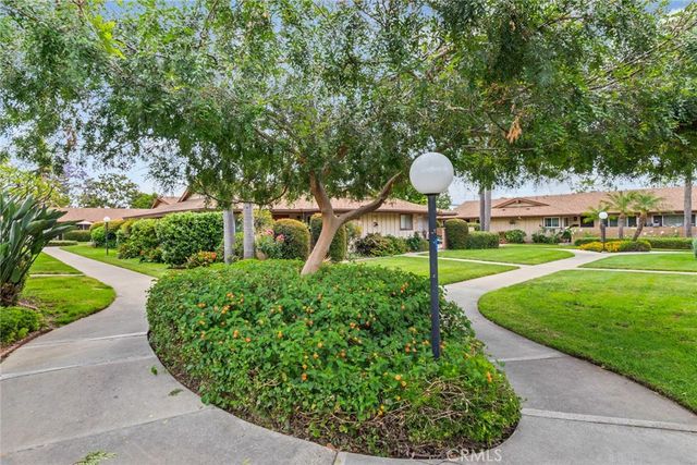 1736 E Commonwealth Ave 102, Fullerton, CA 92831