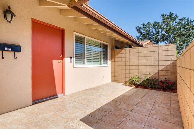 1736 E Commonwealth Ave 102, Fullerton, CA 92831