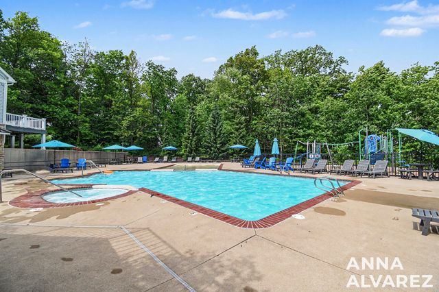 4866 Ausable River Drive SW, Wyoming, MI 49418