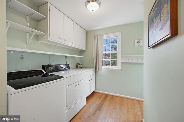 8331 ELLISTON DR, Wyndmoor, PA 19038