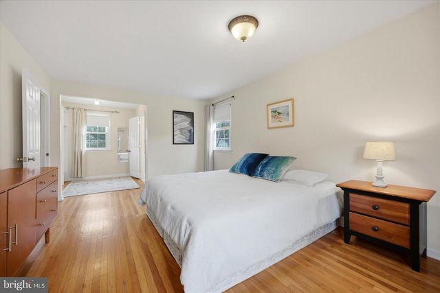 8331 ELLISTON DR, Wyndmoor, PA 19038