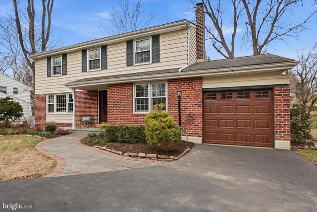 8331 ELLISTON DR, Wyndmoor, PA 19038