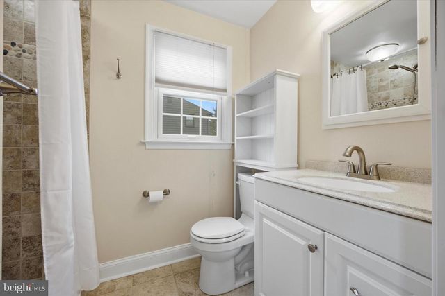 8331 ELLISTON DR, Wyndmoor, PA 19038