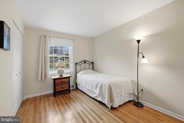 8331 ELLISTON DR, Wyndmoor, PA 19038