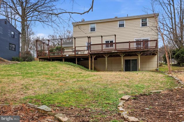 8331 ELLISTON DR, Wyndmoor, PA 19038