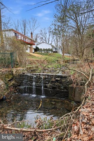 8331 ELLISTON DR, Wyndmoor, PA 19038