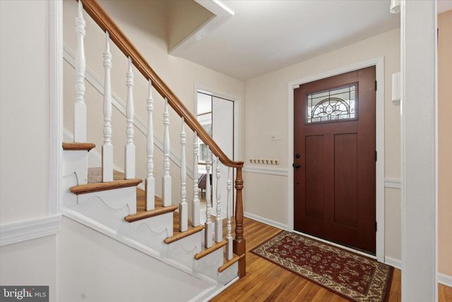 8331 ELLISTON DR, Wyndmoor, PA 19038