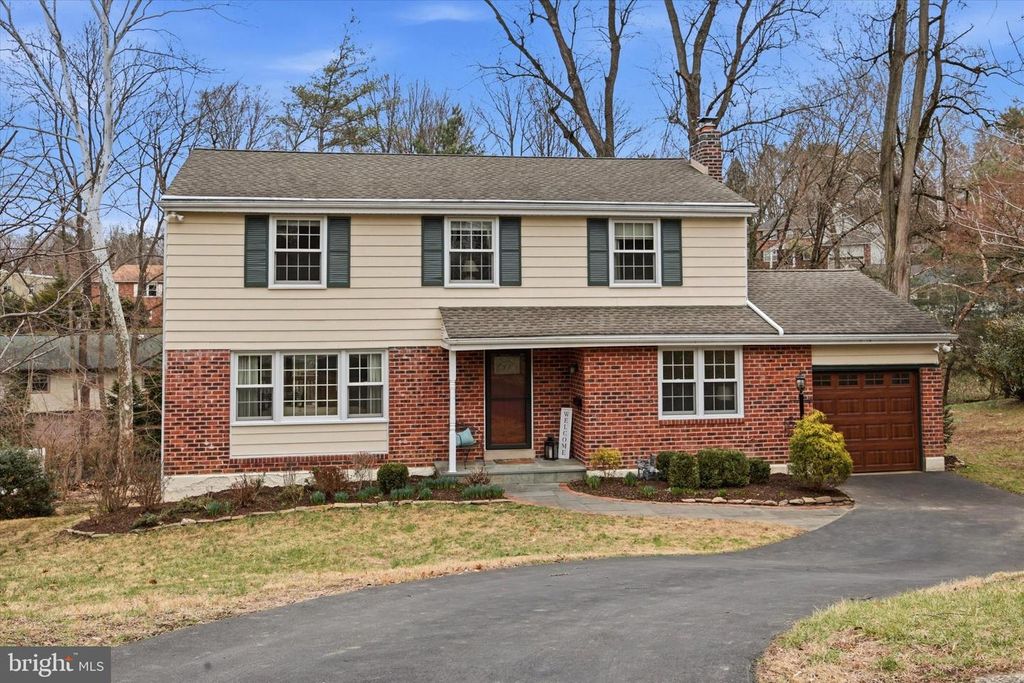 8331 ELLISTON DR, Wyndmoor, PA 19038