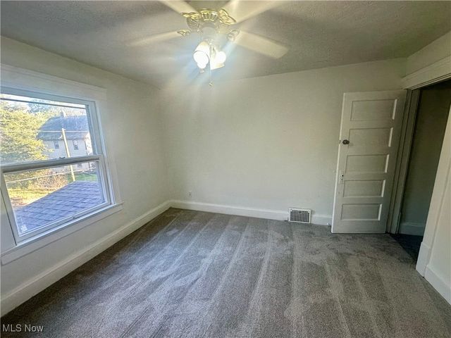 162 Westwood 162, Akron, OH 44302